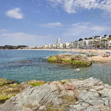 Vivalidays Elia - Fenals - Lloret de Mar