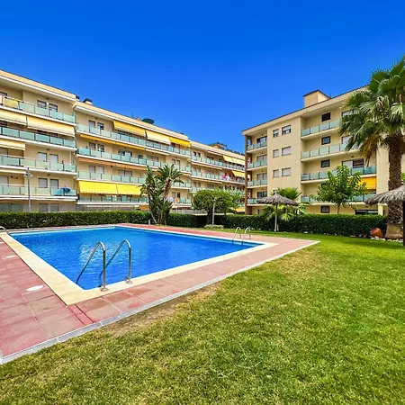 Vivalidays Elia - Fenals - Appartement *