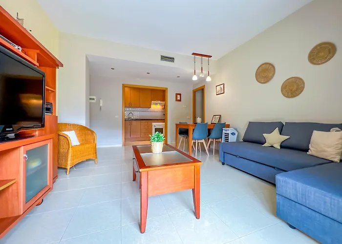 Vivalidays Elia - Fenals - * Lloret de Mar