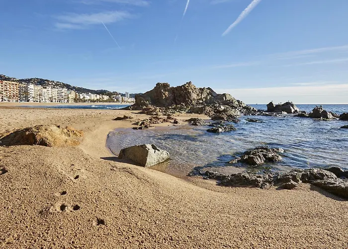 Vivalidays Elia - Fenals - * Lloret de Mar