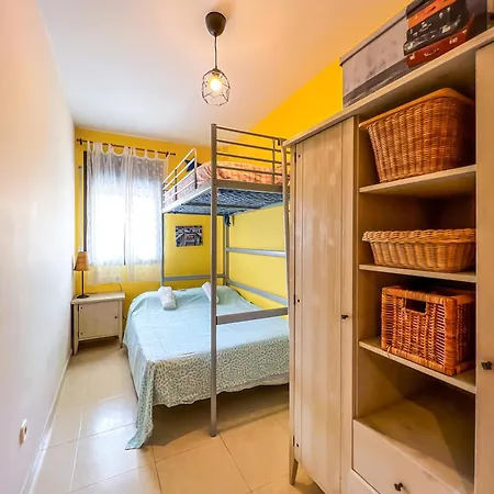 Apartament Vivalidays Elia - Fenals - *